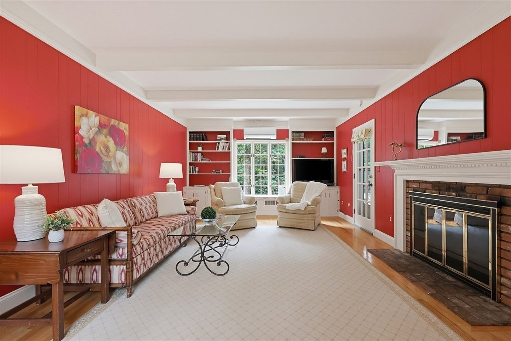 House in Attleboro, Massachusetts, United States 4 - 18486093