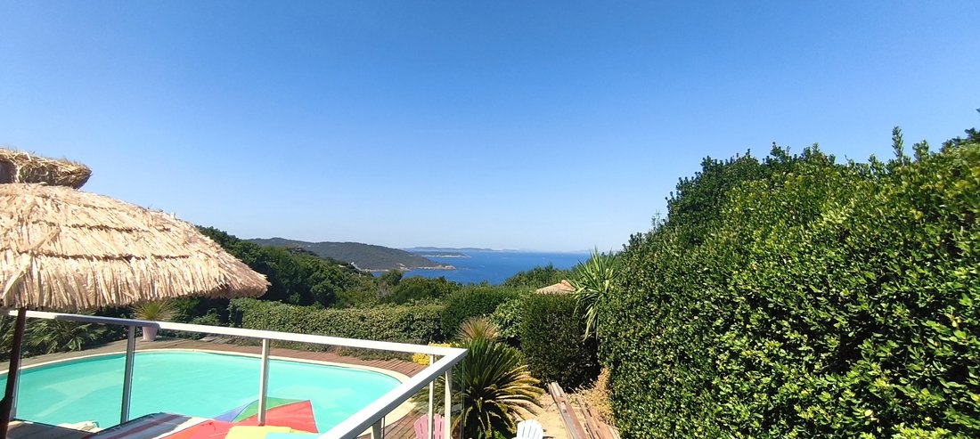 Villa in Île du Levant, Provence-Alpes-Côte d'Azur, France 1 - 18485631