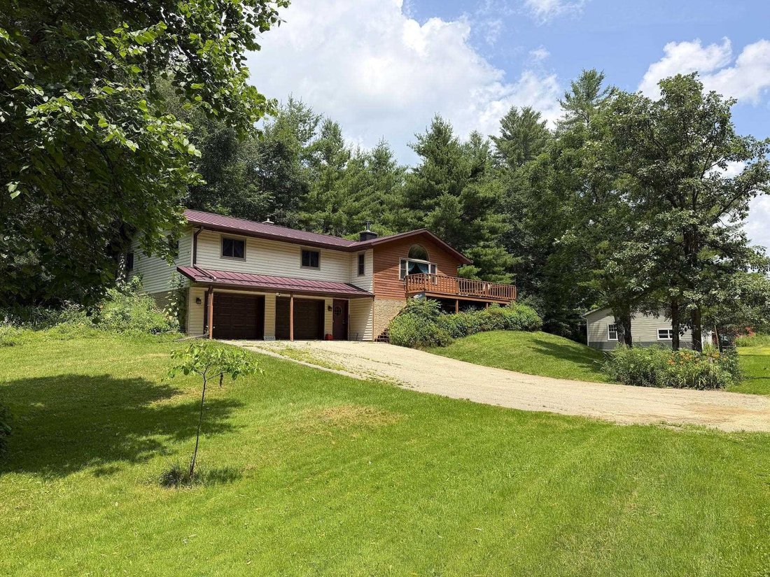House in Cazenovia, Wisconsin, United States 2 - 18485230