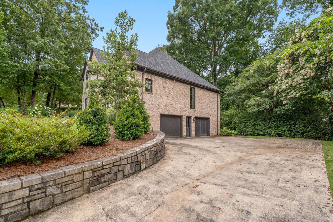 House in Mountain Brook, Alabama, United States 4 - 18484038