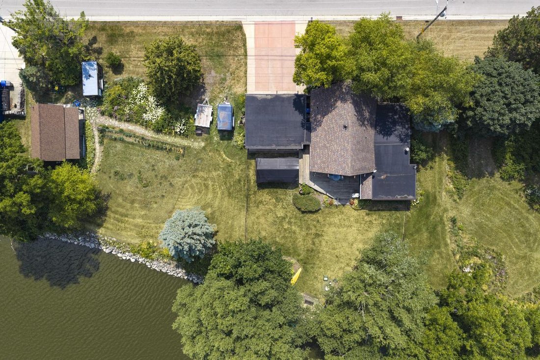 House in Watertown, Wisconsin, United States 3 - 18485495
