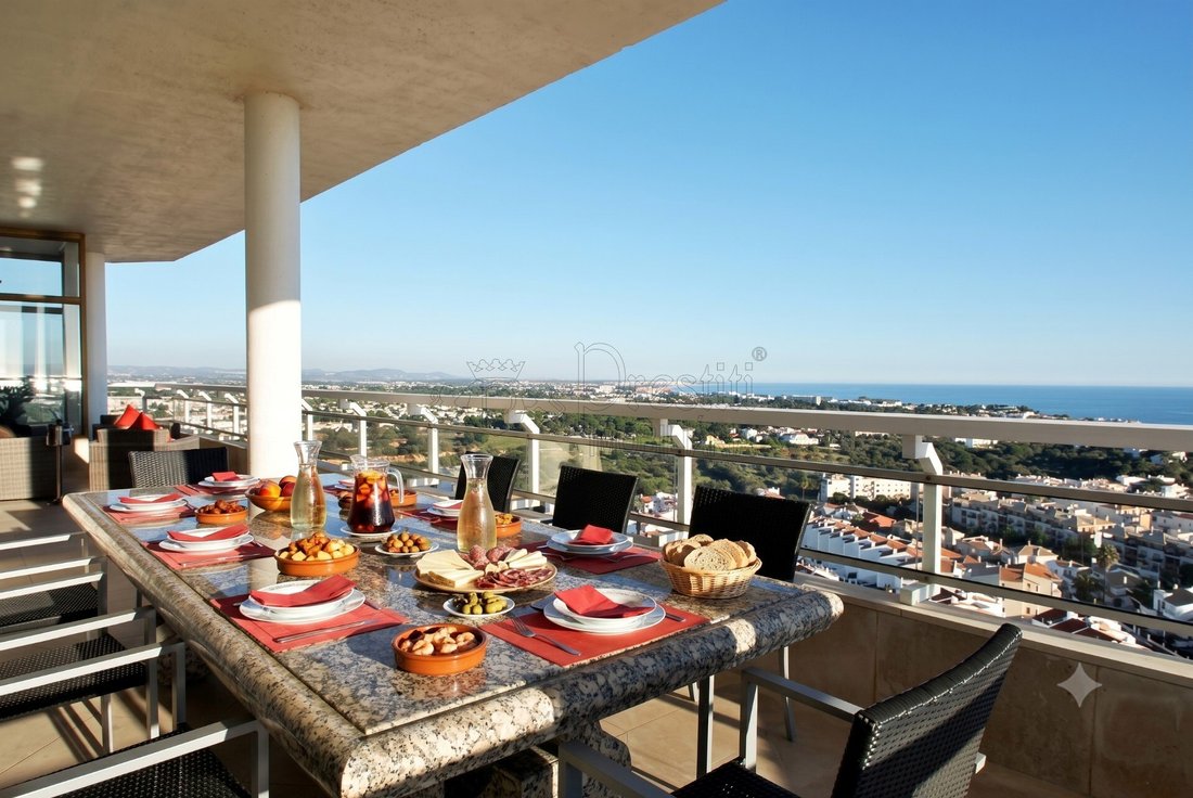 Apartment in Olhos de Agua, Algarve, Portugal 3 - 18485065