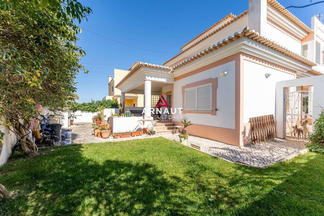 House in Alvor, Algarve, Portugal 1 - 18486955