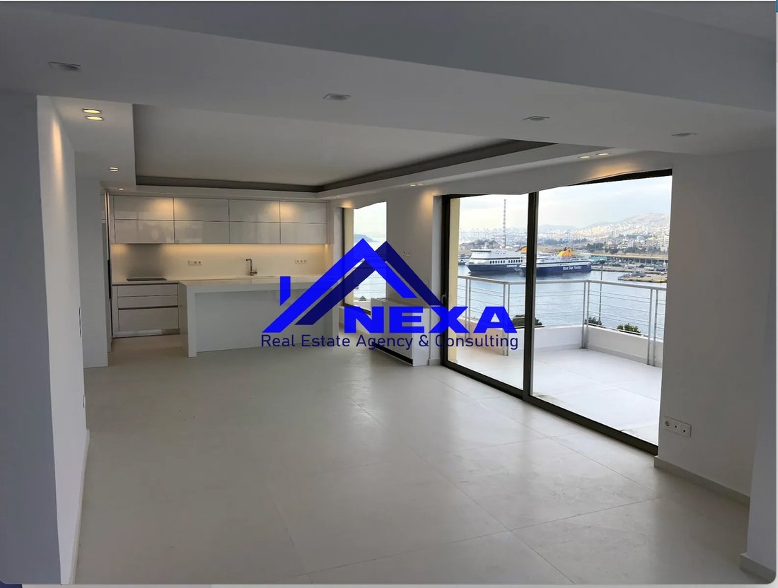 Apartment in 1st District of Piraeus, Piraeus, Greece 2 - 18483793