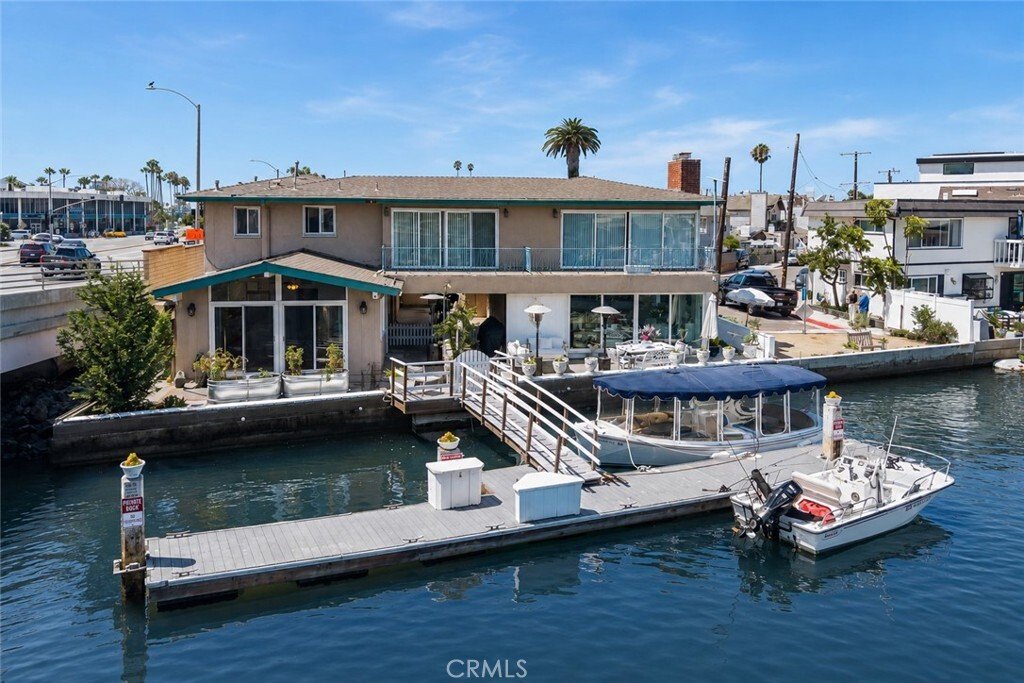 Newport Beach, California, United States 1 - 18486699