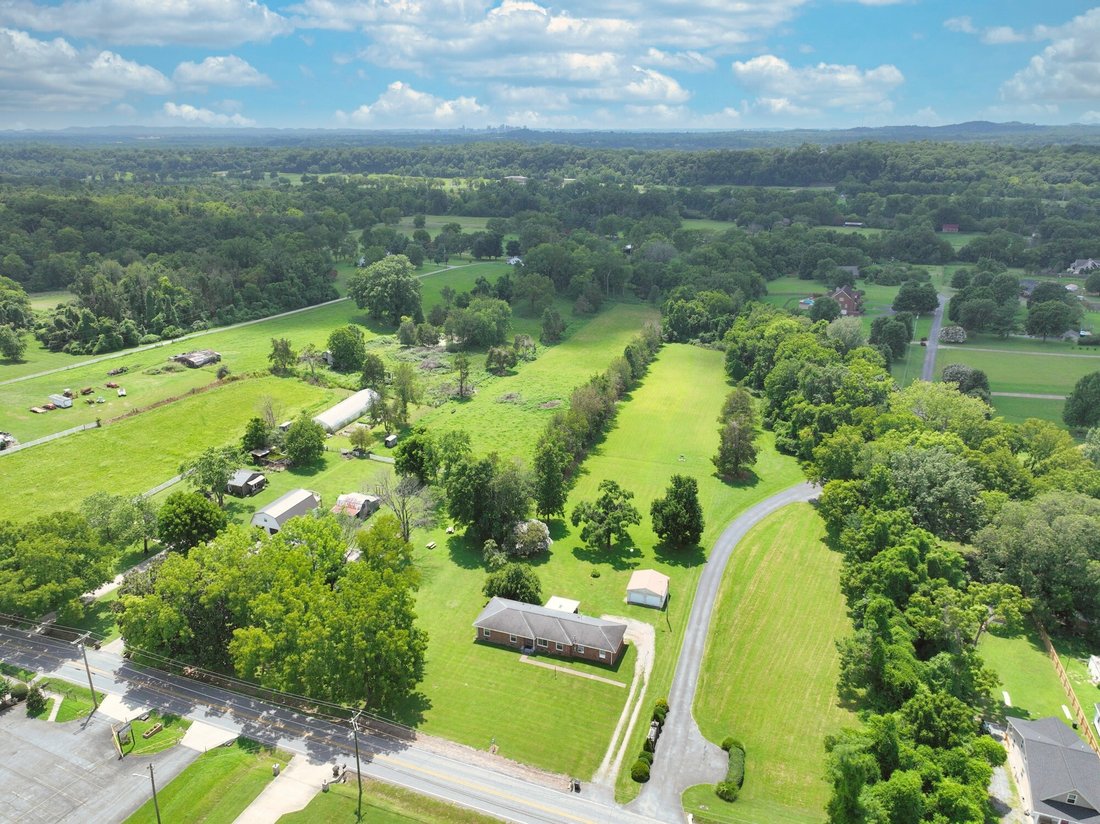 House in Nashville, Tennessee, United States 2 - 18466501