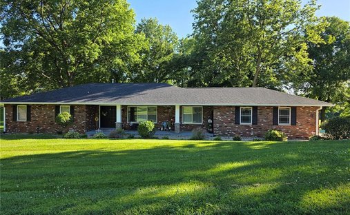 House in Edwardsville, Illinois, United States 1