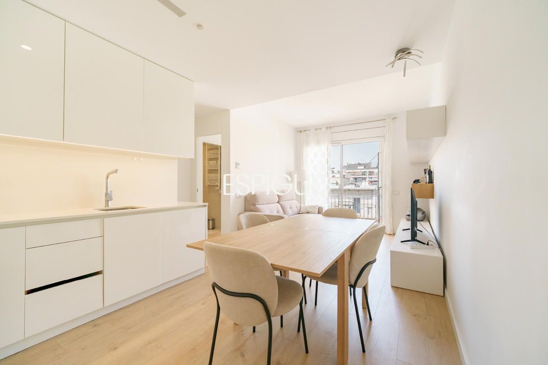 Apartment in Eixample, Barcelona, Spain 1 - 18484075
