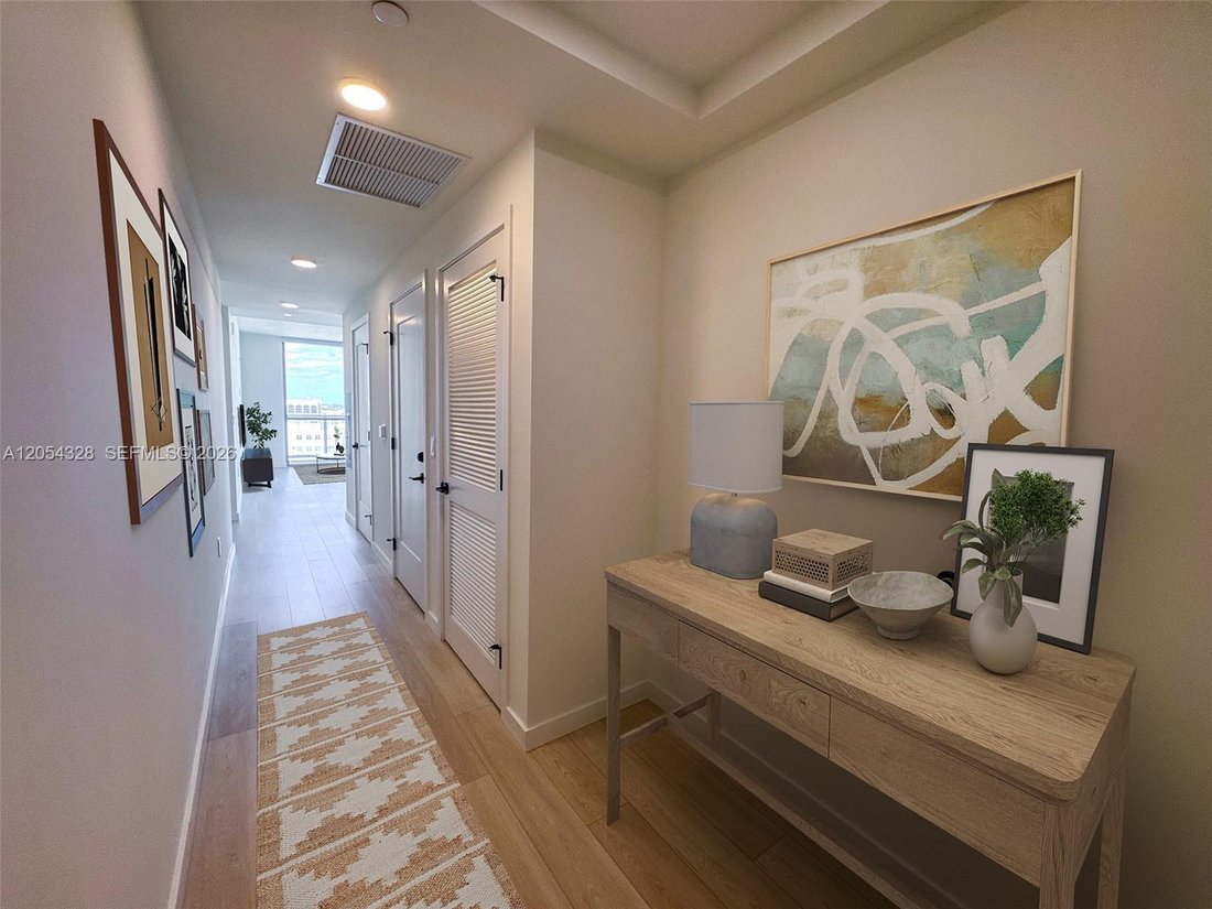 Fort Lauderdale, Florida, United States 2 - 18486755