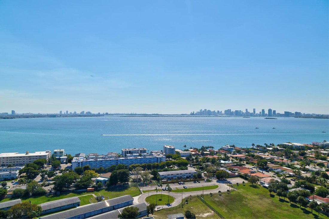 Apartment in Miami Beach, Florida, United States 2 - 18483987