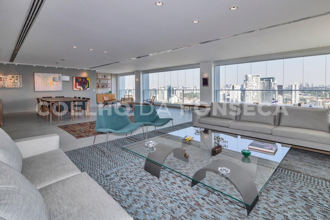 Condo in São Paulo, State of São Paulo, Brazil 2 - 18341961