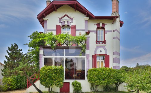 Casa en Salles, Nueva Aquitania, Francia 1