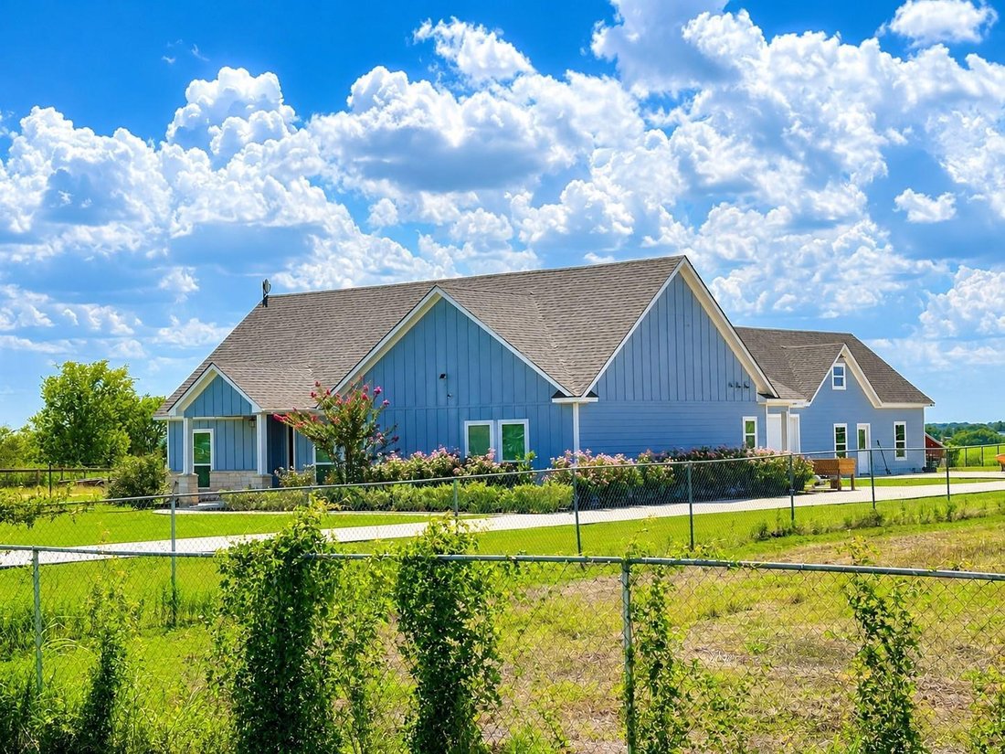 House in Burton, Texas, United States 1 - 18486286