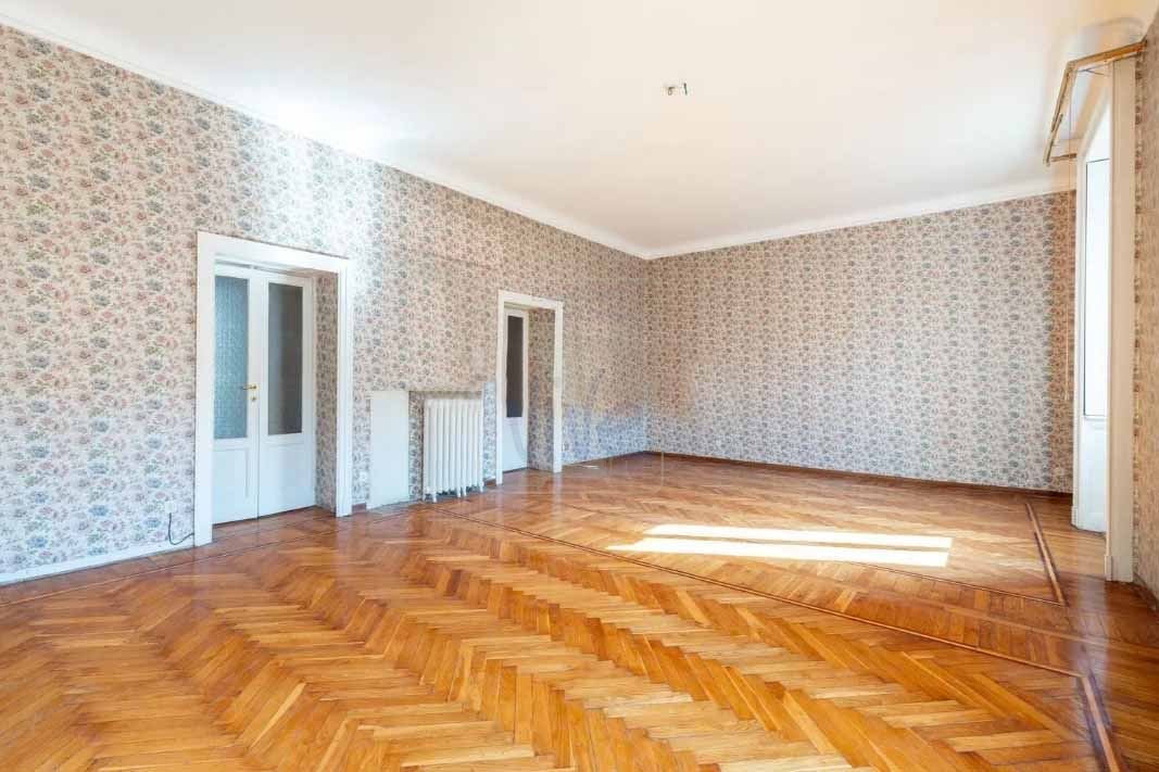 Apartment in Centrale, Milan, Italy 3 - 18479174