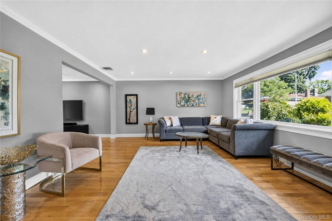 House in New York, New York, United States 5 - 18485520