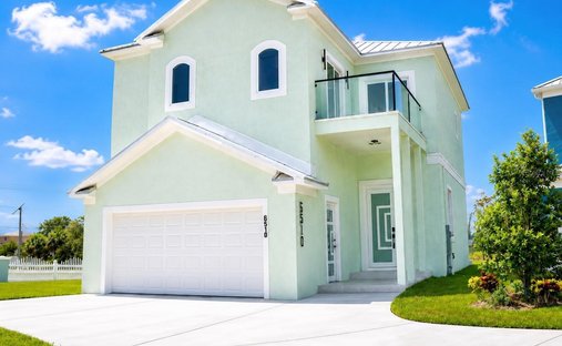 House in Apollo Beach, Florida, United States 1