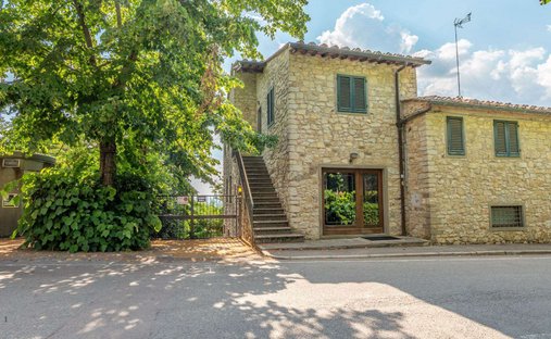 Townhouse in Castellina in Chianti, Tuscany, Italy 1