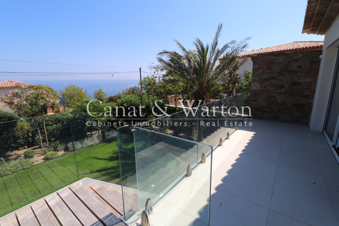Villa in Sud, Cavalaire-sur-Mer, France 3 - 13175245
