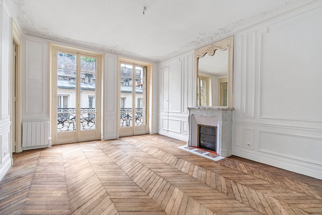 Apartment in La Fourche-Guy Môquet, Paris 17e Arrondissement, Paris 2 - 18484418