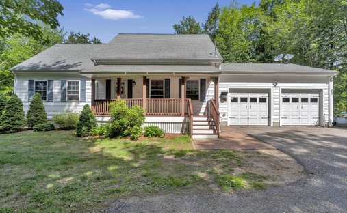House in Sanford, Maine, United States 1