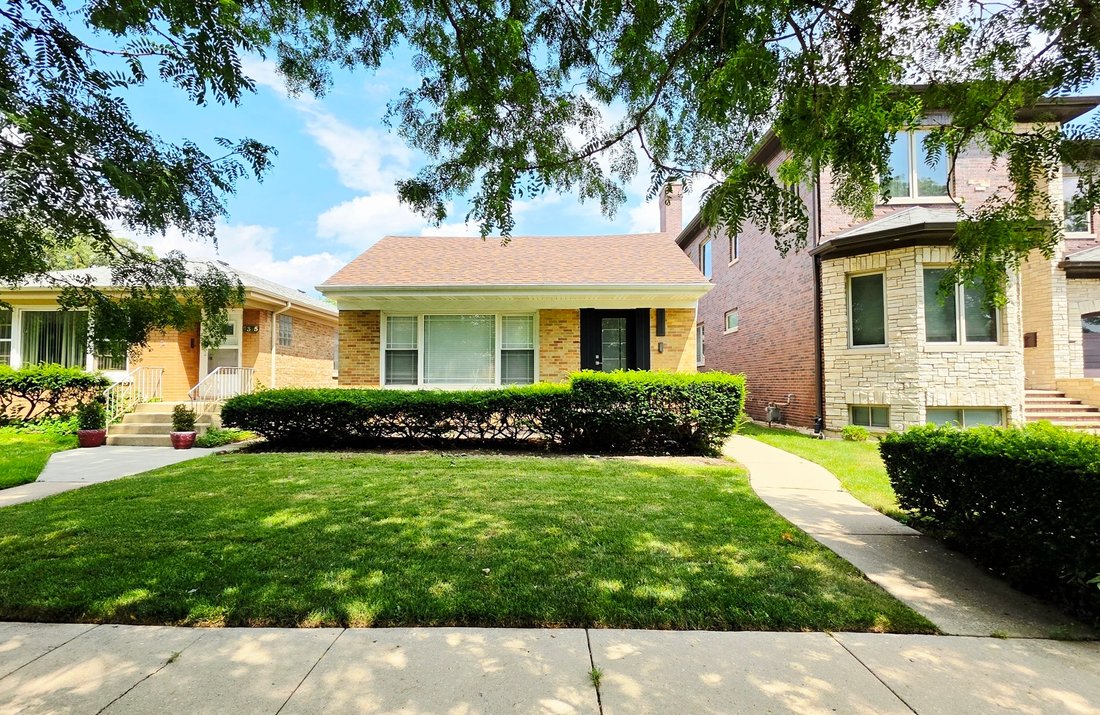 House in Chicago, Illinois, United States 2 - 18469493