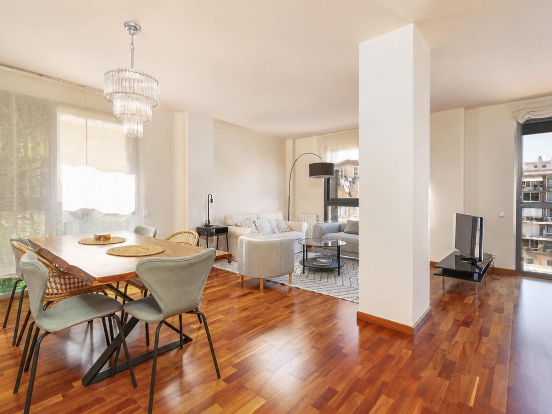 Apartment in Eixample, Barcelona, Spain 1 - 18483555