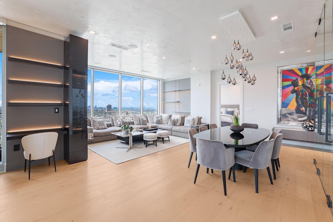 Condo in Houston, Texas, United States 5 - 18483729