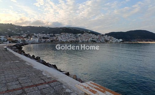 Land in Skopelos, Thessaly and Central Greece, Griechenland 1