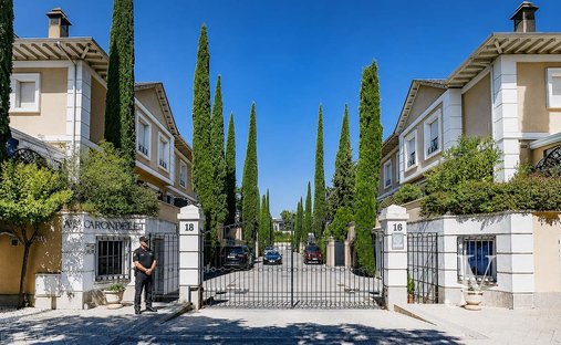 Villa in Hortaleza, Madrid, Spanien 1