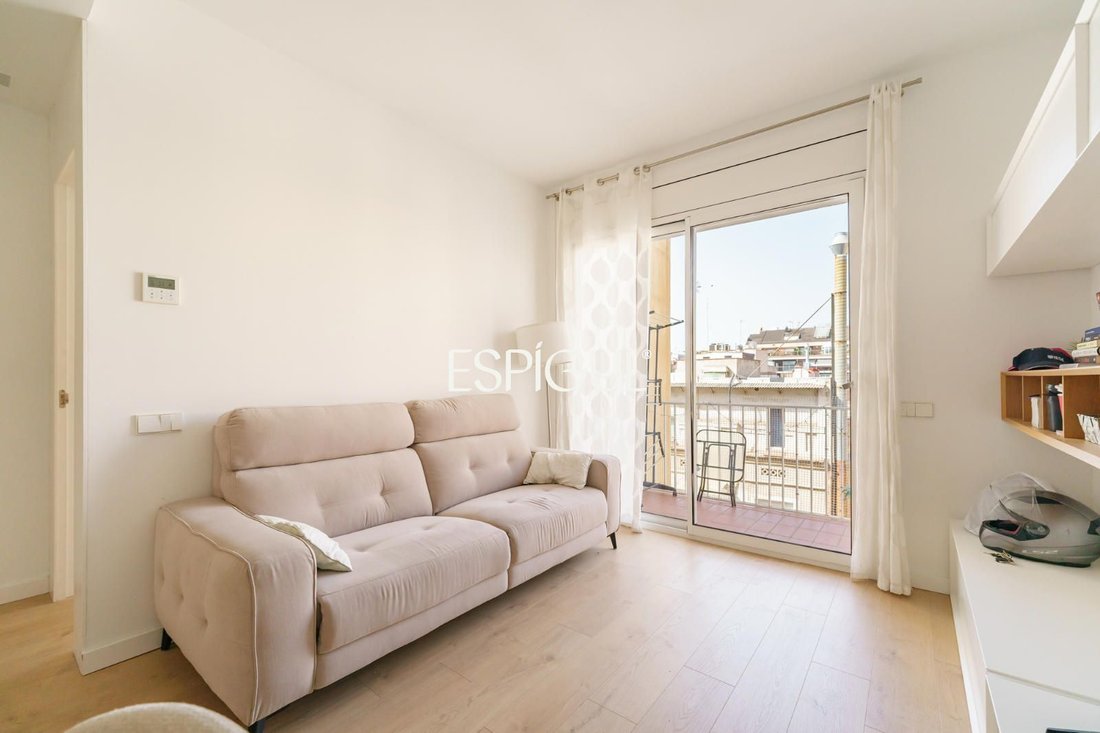 Apartment in Eixample, Barcelona, Spain 3 - 18484075