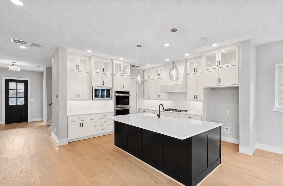 House in Houston, Texas, United States 4 - 18284841