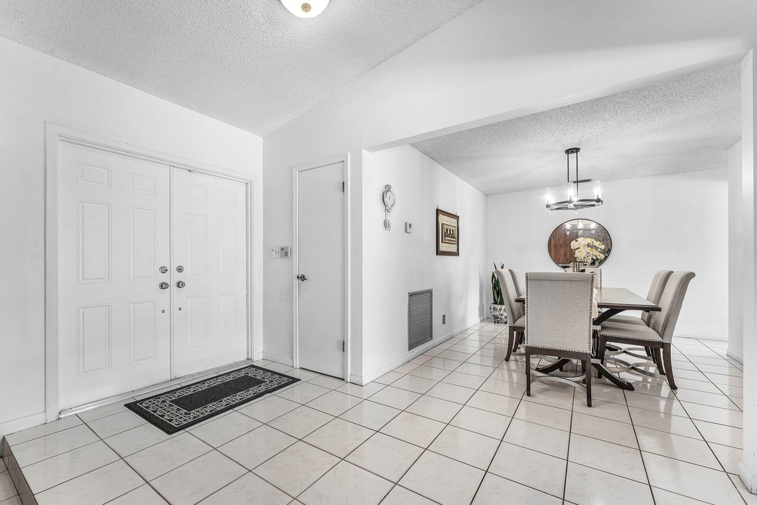 House in Coral Springs, Florida, United States 5 - 18485697