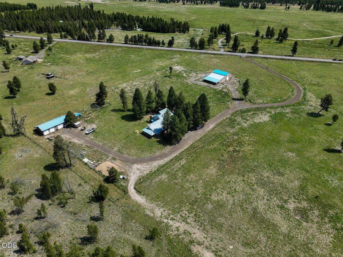 House in La Pine, Oregon, United States 2 - 18040532