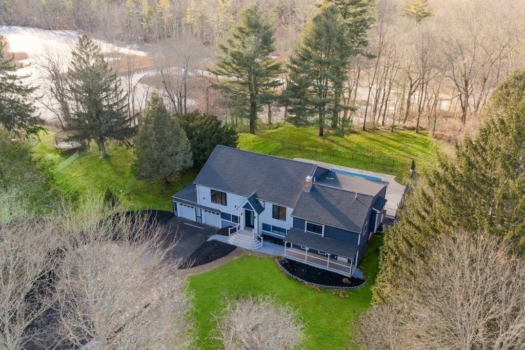 House in Mansfield, Massachusetts, United States 3 - 17473536