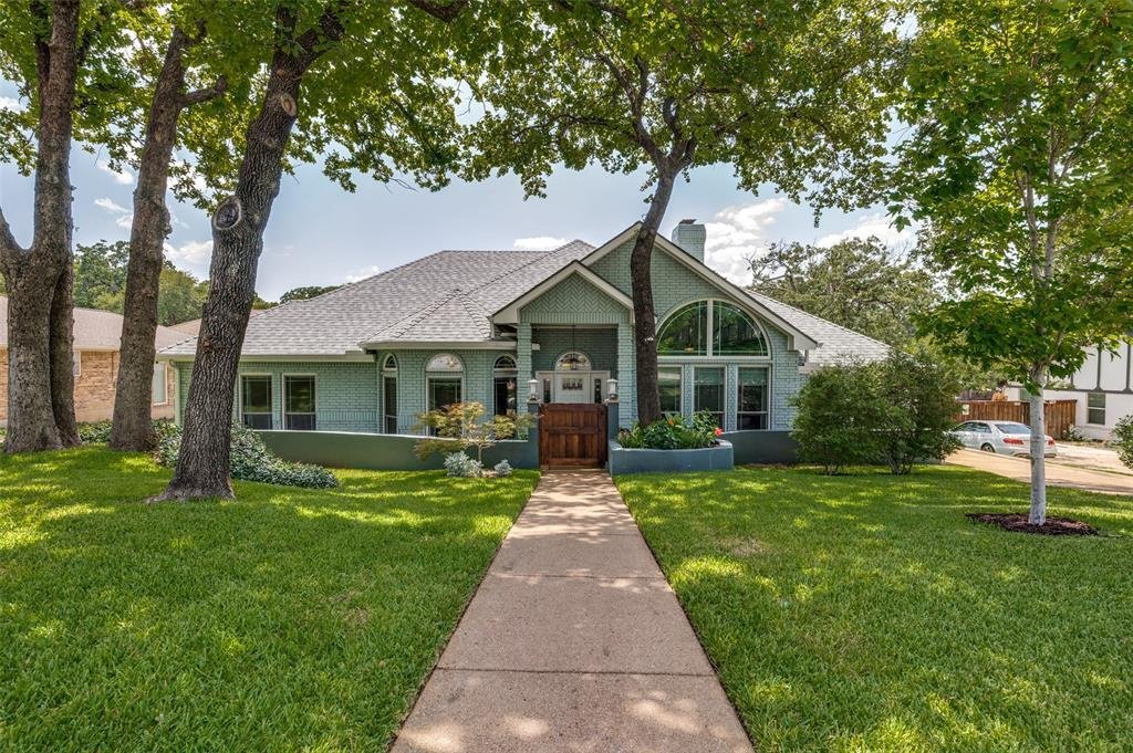 House in Arlington, Texas, United States 1 - 18486385