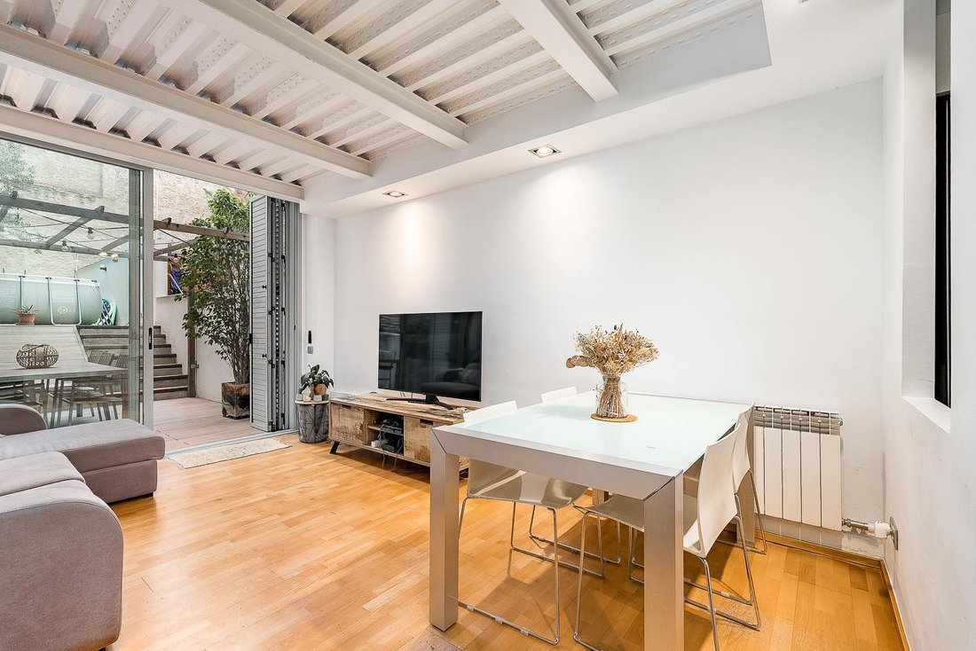 Villa in Sants-Montjuic, Barcelona, Spain 3 - 18483531