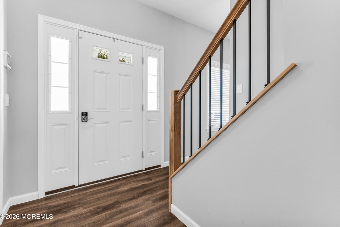 House in Toms River, New Jersey, United States 3 - 18484575