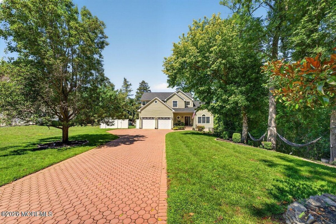 House in Tinton Falls, New Jersey, United States 4 - 18482912