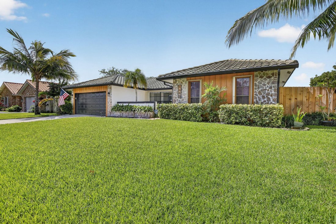 House in Plantation, Florida, United States 2 - 18428129