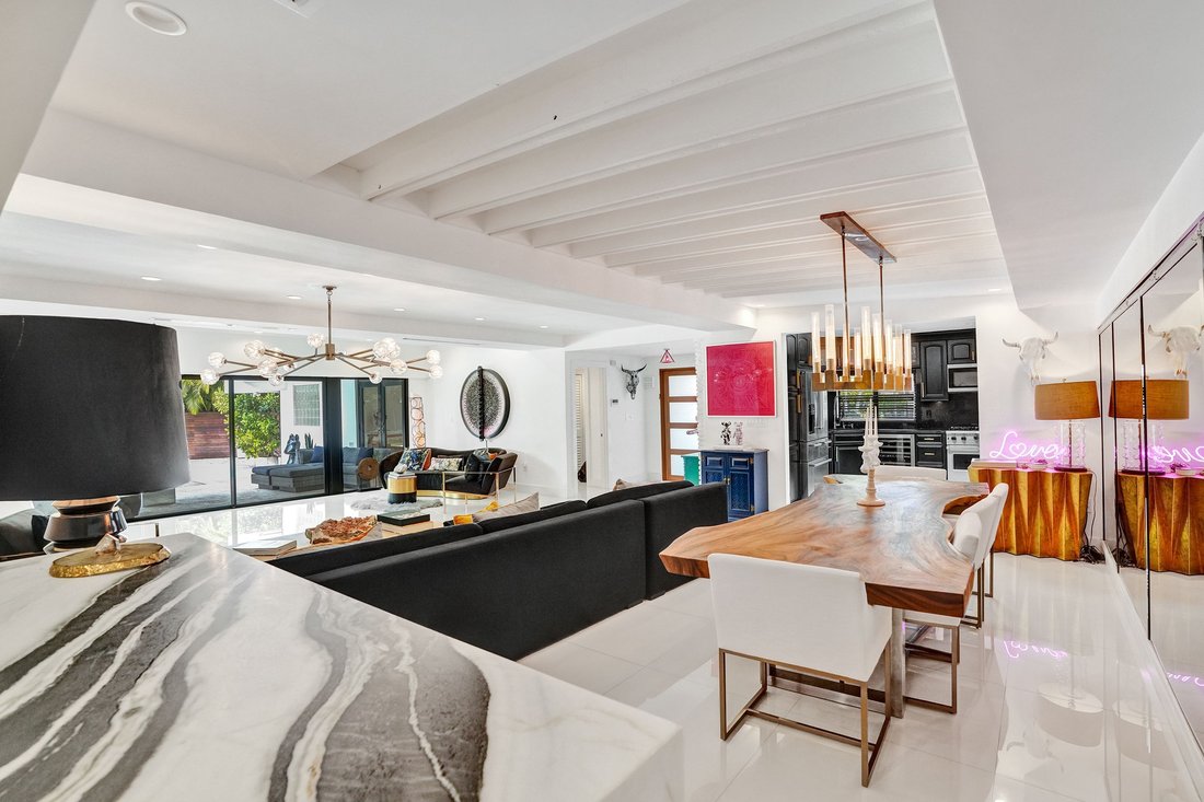 House in North Miami Beach, Florida, United States 5 - 18484729
