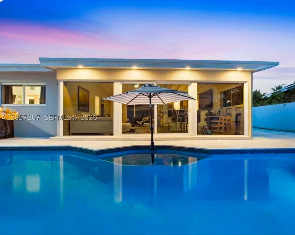 House in Miami, Florida, United States 1 - 18485452