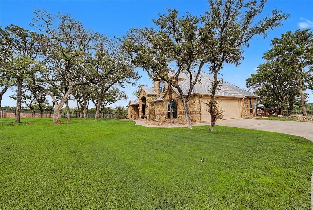 House in Weatherford, Texas, United States 1 - 18486425