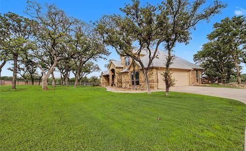 House in Weatherford, Texas, United States 1