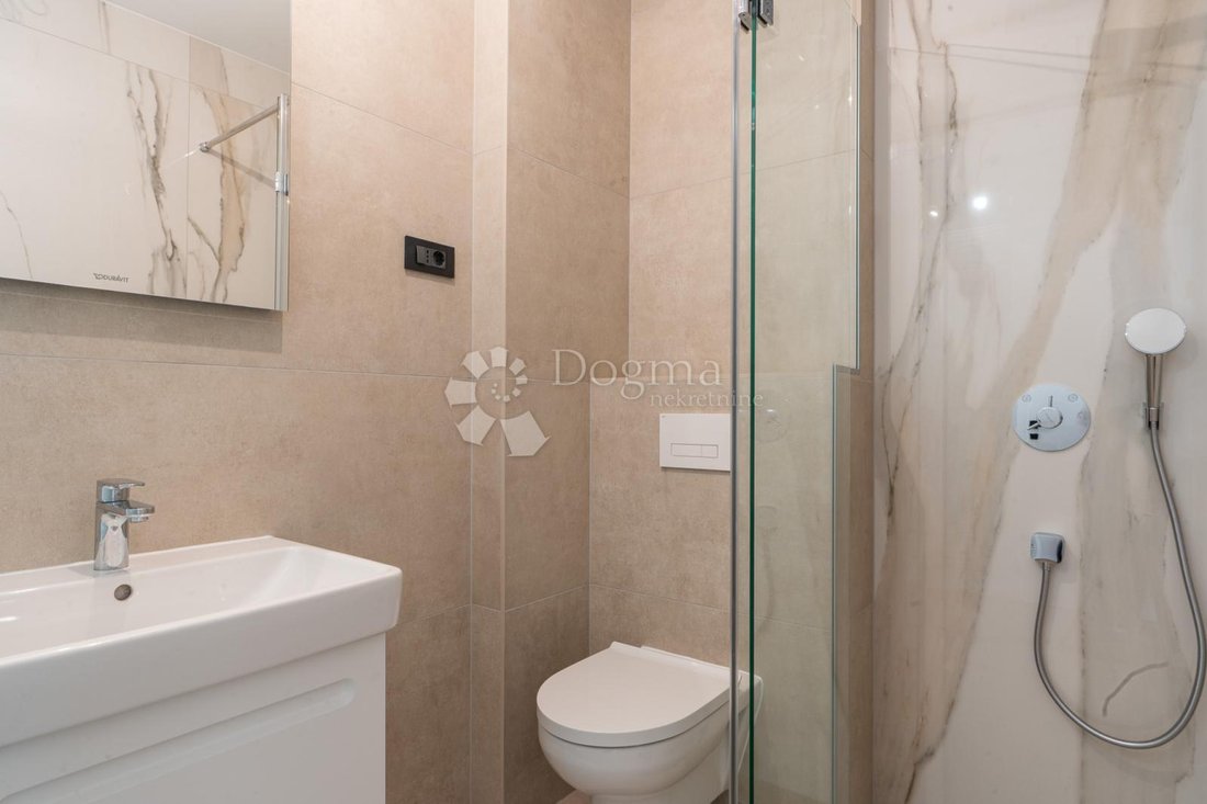 Apartment in Opcina Lovran, Primorje-Gorski Kotar County, Croatia 5 - 18486824