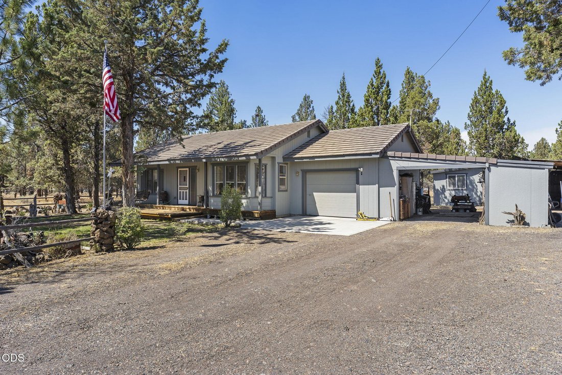 House in Sisters, Oregon, United States 2 - 18485437