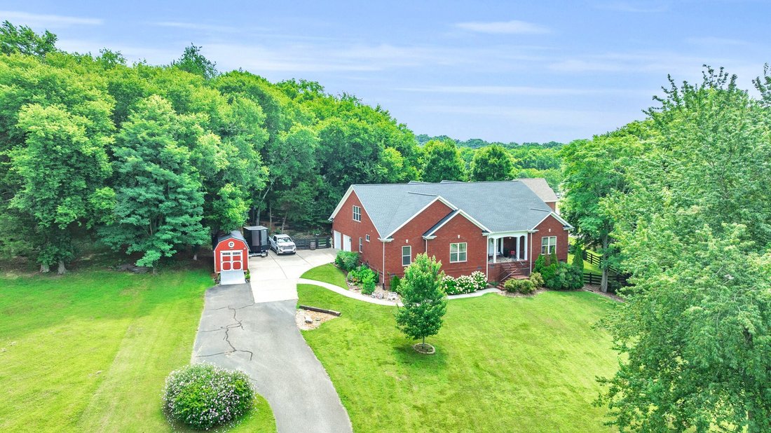 House in Columbia, Tennessee, United States 3 - 18486535