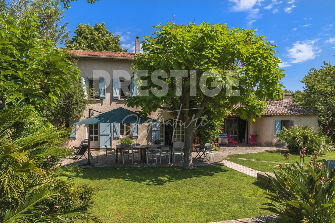 House in Sud, Le Pradet, France 2 - 18485658