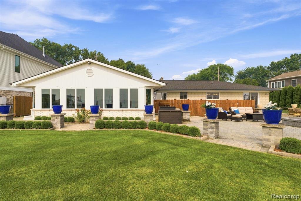 House in New Baltimore, Michigan, United States 3 - 18485385