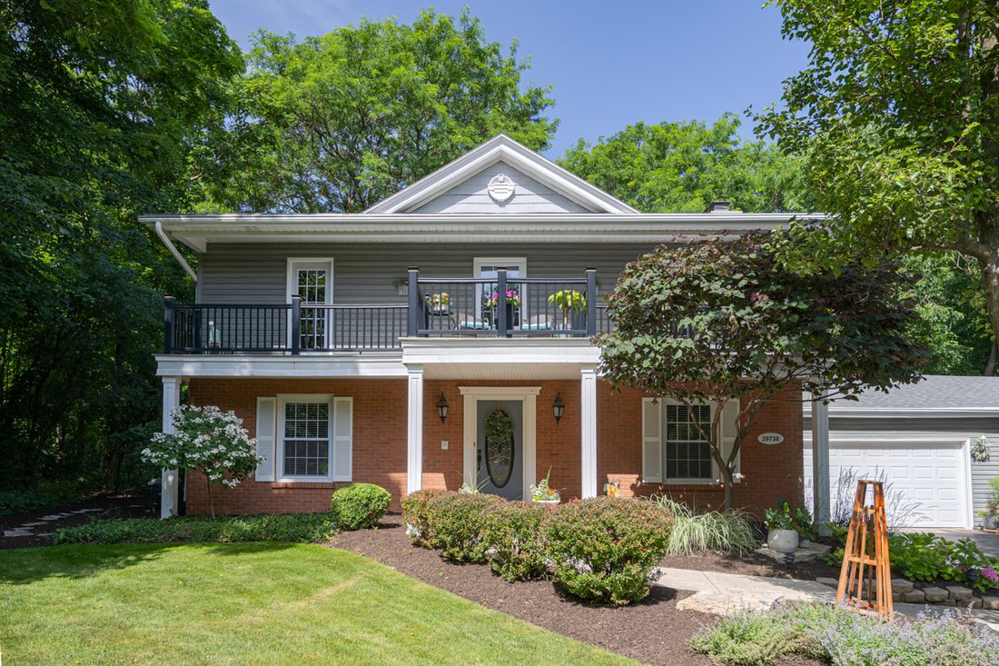 House in Mokena, Illinois, United States 3 - 18486008