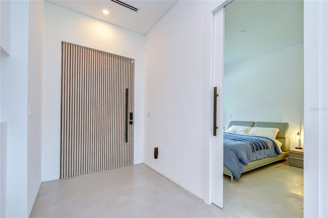 House in Tampa, Florida, United States 4 - 18485600